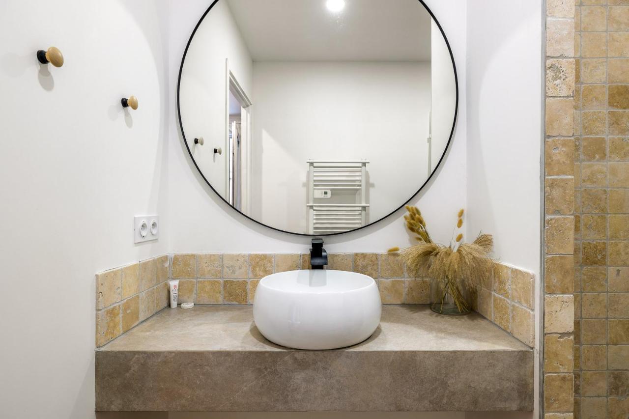 Maya Appartements & Suites Cosne-sur-Loire Exteriör bild